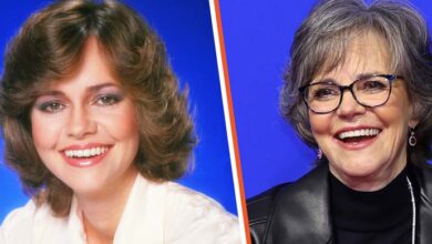 Photo of Sally Field, Now 76 Years Old, Has Never Had Plastic Surgery Despite Facing Ageism In Hollywood