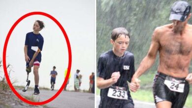Photo of Marine Approaches A 9-Year-Old Boy In The Middle Of A Triathlon Baffling Everyone Present
