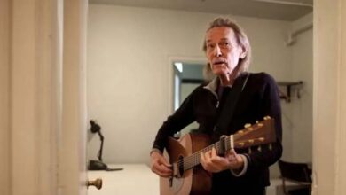 Photo of Because we had Gordon Lightfoot’s songs, we never had to read his thinking.