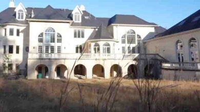 Photo of They Found An Abandoned $10.5M Mansion — What They Found Inside Is Astonishing