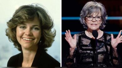 Photo of Sally Field, 76, never underwent plastic surgery despite fighting ageism in Hollywood her whole career.