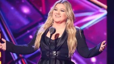 Photo of Kelly Clarkson’s talk show is moving to New York City because “Me and My Kids Needed a Fresh Start”