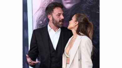 Photo of Lip readers have revealed what Ben Affleck said to Jennifer Lopez during their legendary red carpet “argument.”