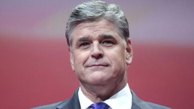 Photo of Sean Hannity Is Not Happy After This Video Goes Viral