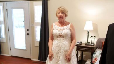 Photo of My Daughter-in-Law Gifted Me a White Maxi Dress to Wear to Her Wedding – When I Arrived at the Ceremony, I Was Speechless