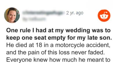 Photo of Woman Leaves Empty Seat for Late Son at Her Wedding, Sees Unfamiliar Man Occupy It