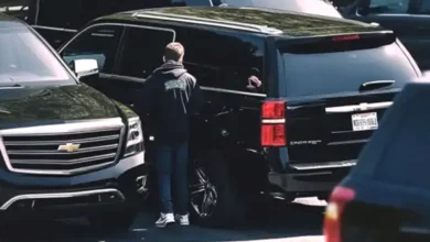 Photo of My 13-Year-Old Son Started Staying Late after School – I Went to Check Why and Saw Him Getting into a Convoy of Black SUVs