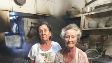 Photo of The Mothers of a Couple Turned Thanksgiving Into a Living Hell for Their Newlywed Kids