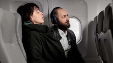 Photo of Entitled Couple Took My Premium Seat on the Plane – I Taught Them a Lesson and Turned It into a Profit