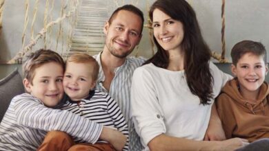 Photo of Father’s Middle Son Doesn’t Look Enough Like Him So He Conducts a DNA Test on the Boy