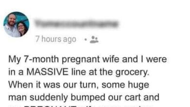 Photo of Rude Man Purposely Bumps Into a Pregnant Woman in Line – Only To Get Verbally Torn to Pieces