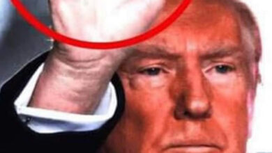 Photo of Dermatologist reveals what could be the mystery marks on Trump’s hand