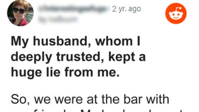 Photo of Wife Sees Pretty Girl Handing Her Husband a Note ‘Thanks for Last Night’