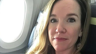 Photo of Flight Attendant Forced Me to Kneel