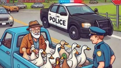 Photo of A policeman pulls over an old